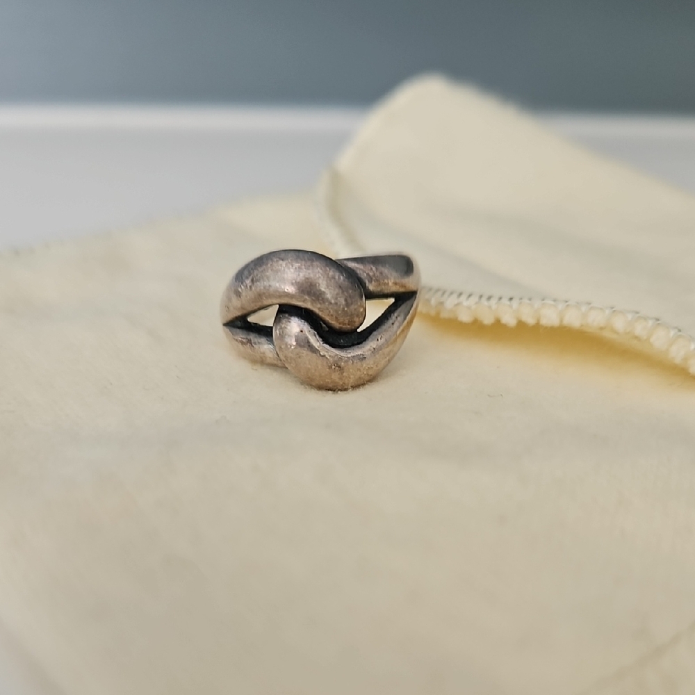 Vintage James Avery Ring